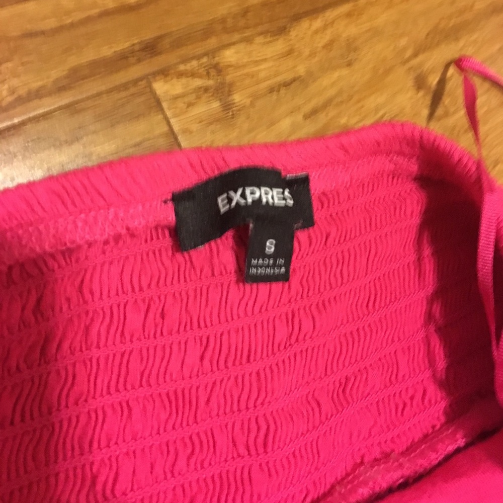 Express Strapless Top - Picture 3 of 6